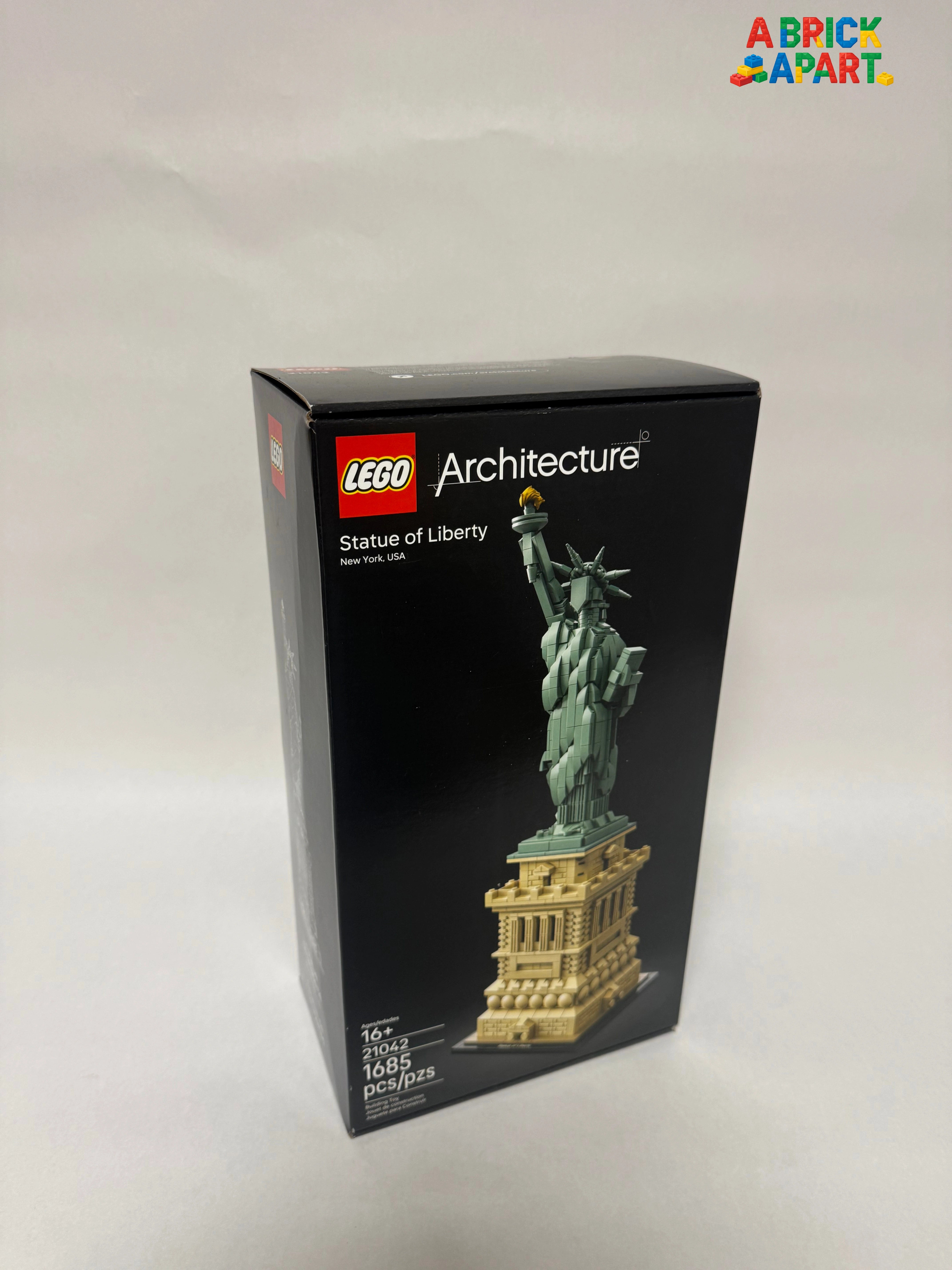 LEGO Architecture Statue of Liberty set packaging on a white background