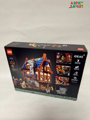 LEGO Ideas packaging with a detailed model on the front