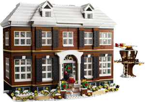 LEGO® 21330 Ideas Home Alone alternate image 10