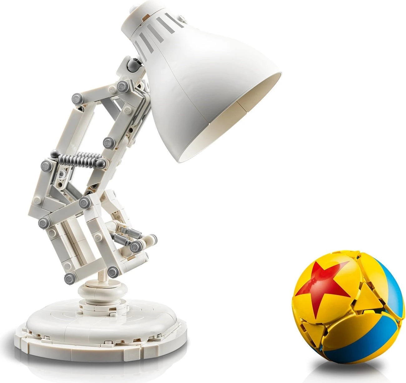 LEGO® 21357 Ideas Disney Pixar Luxo Jr. alternate image 12