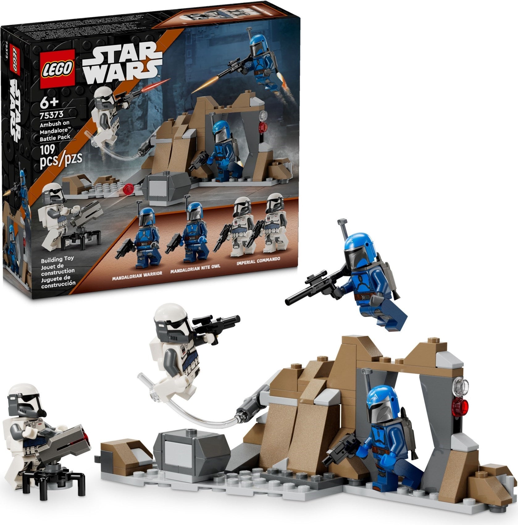 LEGO Star Wars set with figures and structures on a white background