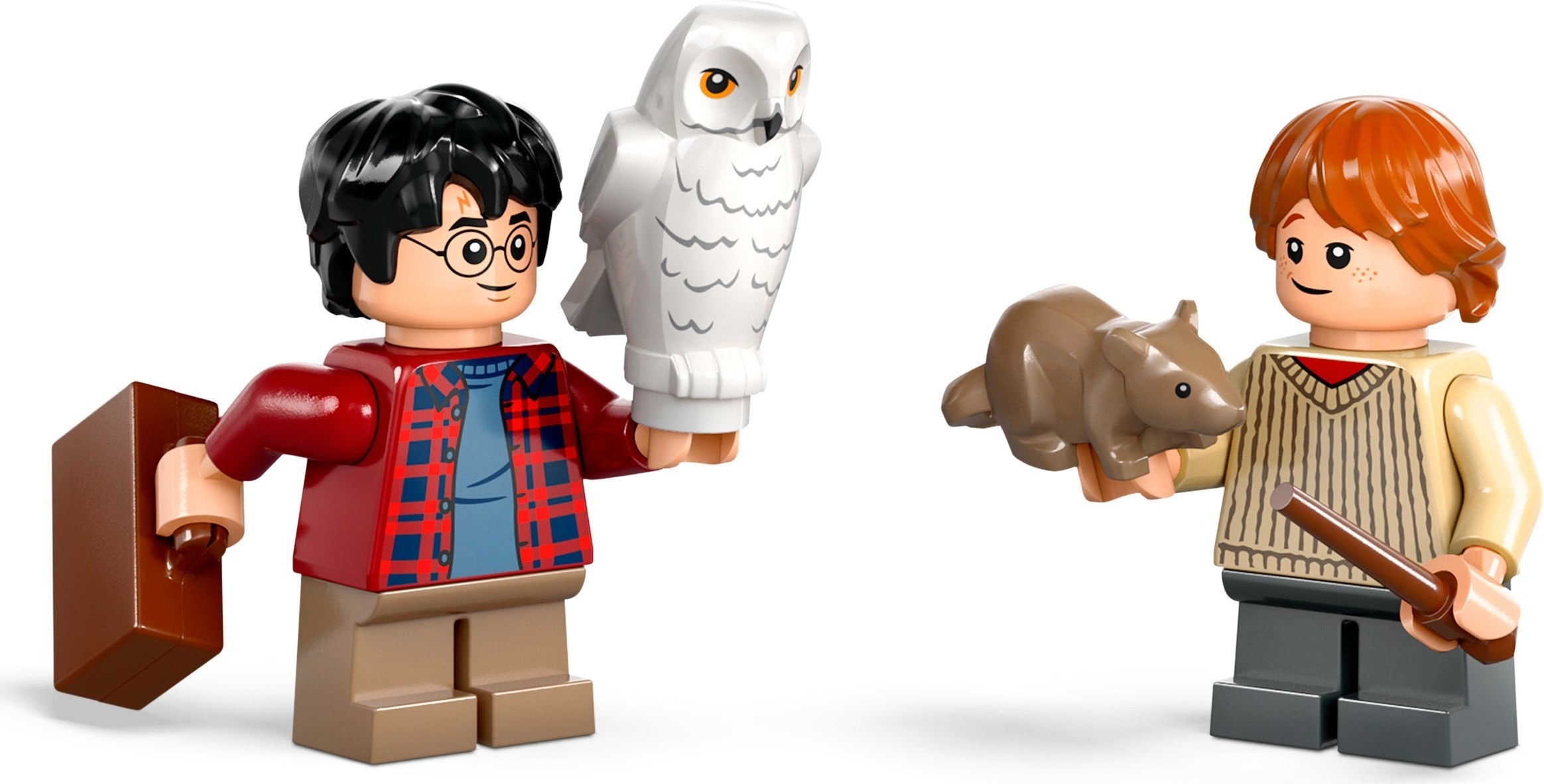 Two LEGO figures with an owl and a mouse, holding a box and a wand respectively, on a white background.